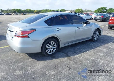 2014 Nissan Altima 2.5 S z USA, uszkodzony, nr VIN 1N4AL3AP0EC115492